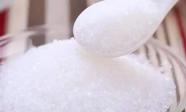 養黃金葛，餵了這2種神奇水，一眨眼就滿盆
