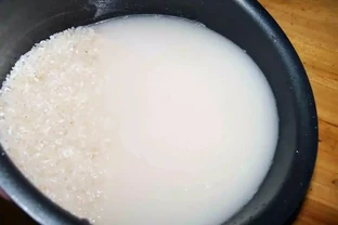 黃金葛最愛喝的4種水，喝完長得賊快，葉子綠出油，垂滿地！