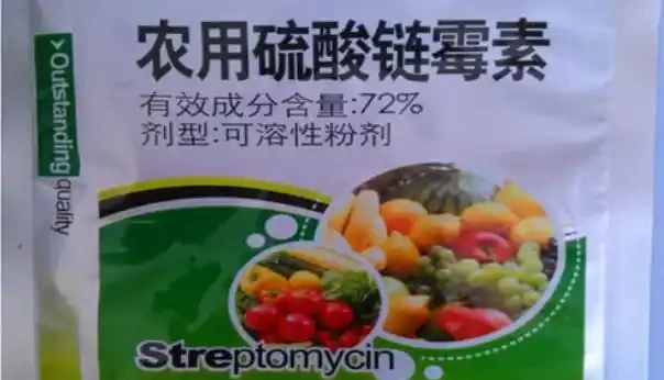 火鶴花花苞不開、畸形,葉還枯萎,做好這幾件事,還你大紅大綠