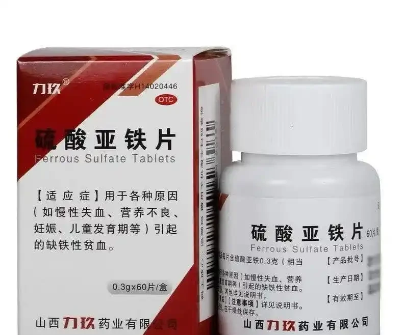 萬年竹水耕瓶里加這三種藥片,葉子濃綠光亮,越長越精神!