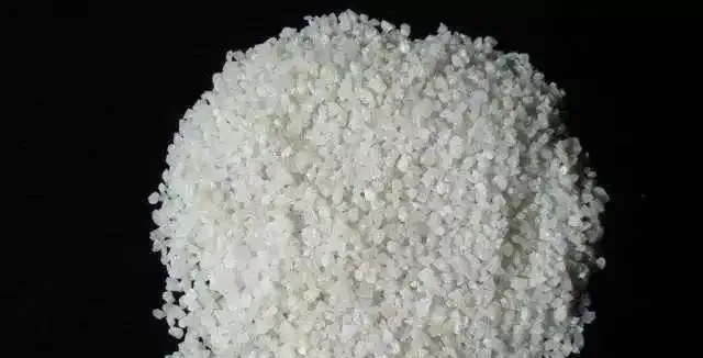 試著用點「化妝」土,你會看到盆栽的顏值發生著神奇的變化