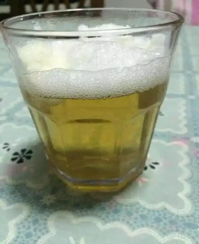 給黃金葛「只澆水」永遠也養不好！用上3種肥料，葉子油綠、向外冒