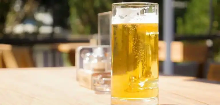 上面是拉格(Lager)啤酒,需要50天左