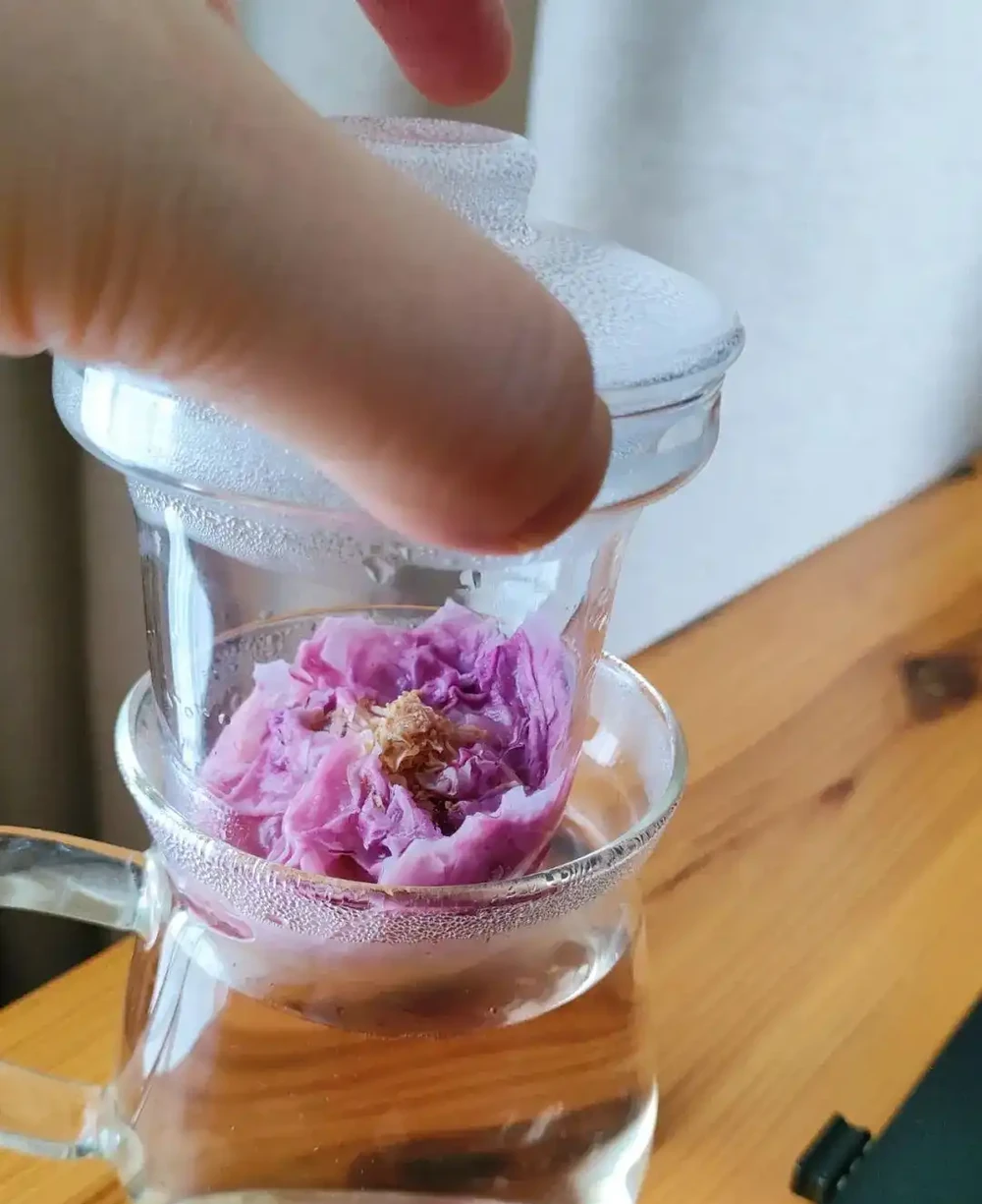 玫瑰花茶怎麼泡才正確?應該怎麼儲存?也許你第一步就錯了