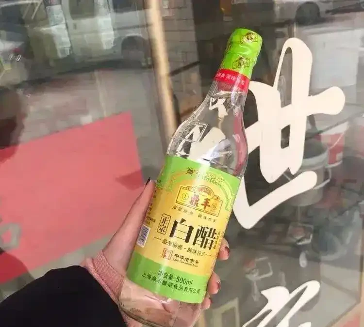 發財樹最愛的3種「肥水」，別光澆清水，學會在澆的水裡加點肥料