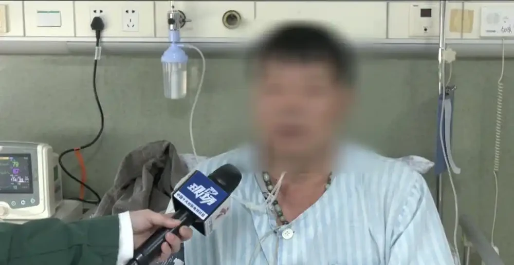 吃了一口舌頭爛了!這東西千萬別摘別吃,街頭很常見