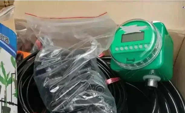 外出家中沒人澆水?教你這4招,讓你放心出門,還能確保花草水分
