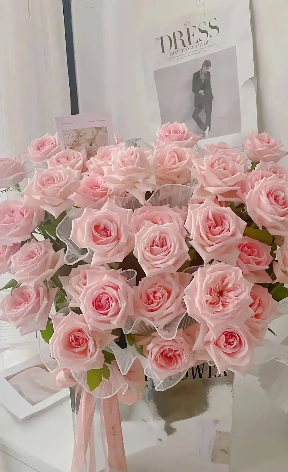 浪漫的玫瑰花束桌布