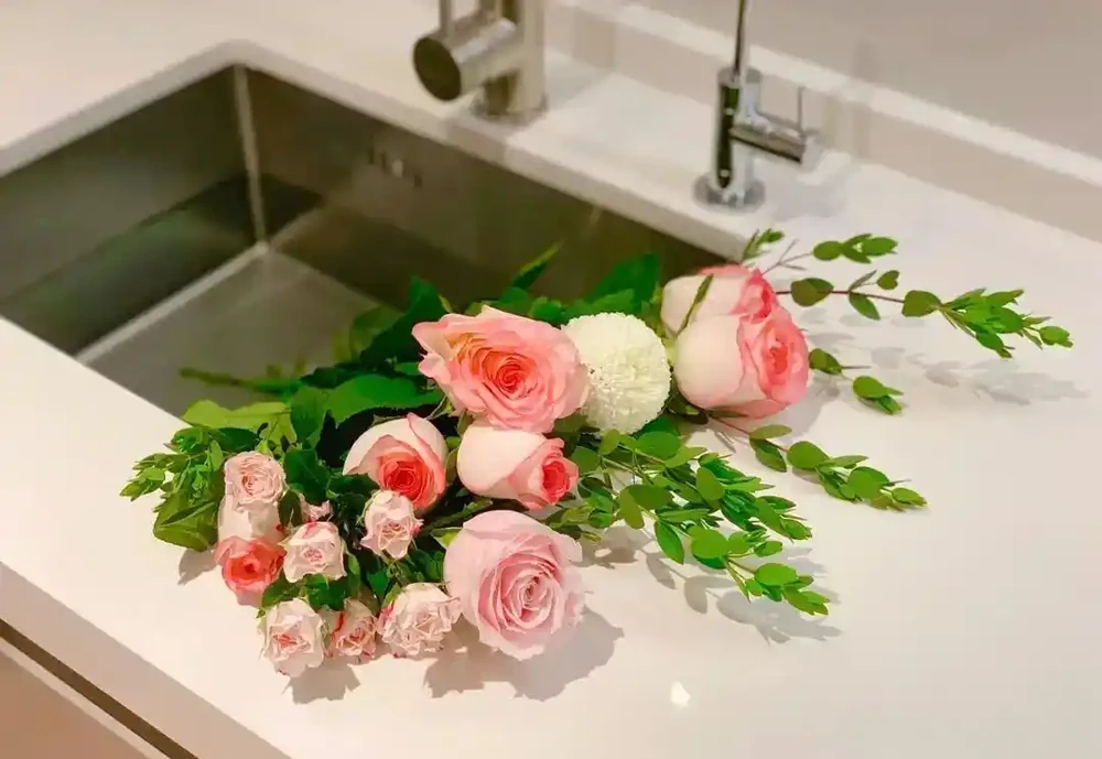 什麼是醒花?原來鮮花 「喝飽水」,能美更多天