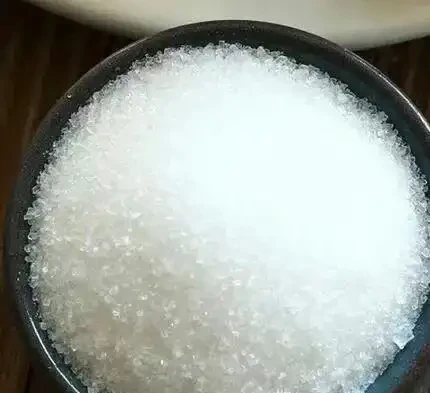 「長根水」不用買，家家廚房都有，給花澆一點，根壯又葉綠，省錢還實用！