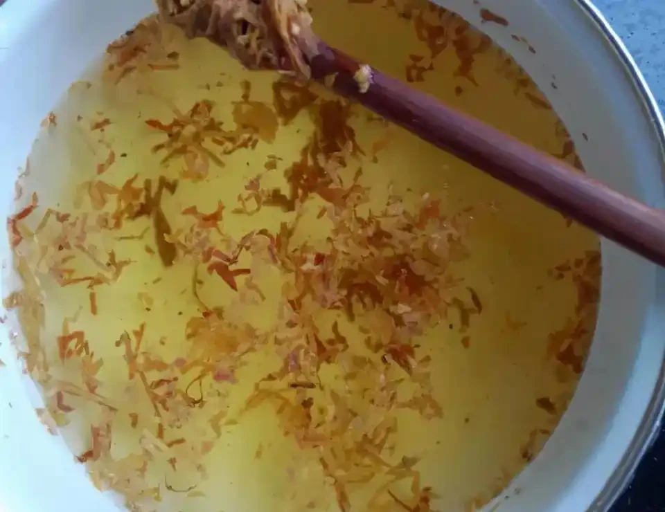 我種綠葉蔬菜,每次都會加這幾種小料,長勢猛三倍,還不容易生病