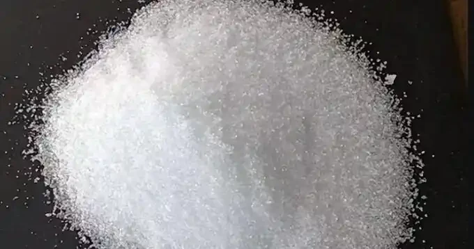 養花用磷酸二氫鉀,方法不對白搭!根系發達灌根,根系弱的噴葉,催花效果翻倍