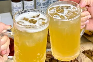 老一輩留下的養花招：這5種花是「酒鬼」，喂點酒蹭蹭長