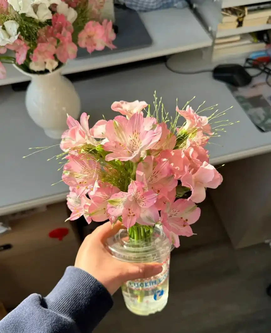 捨不得扔的「鮮花」怎麼處理?換個思路,真是又美又實用