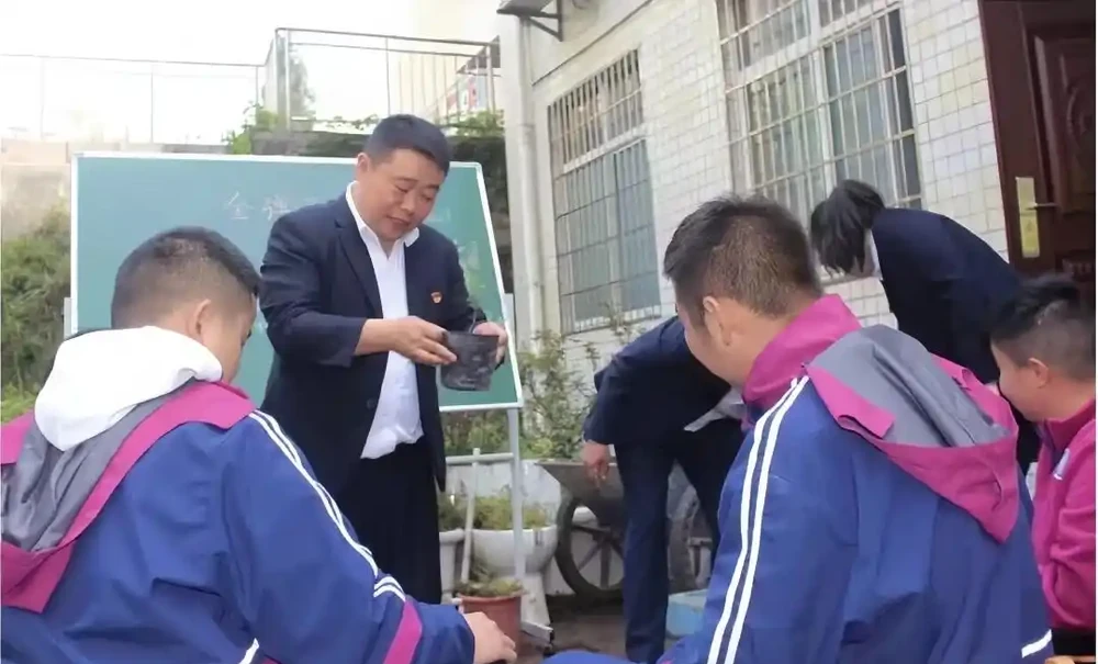 「老師,你好!」水城區特殊教育學校邱紹超:在平凡崗位書寫不平凡的特教擔當